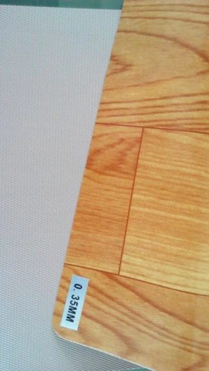 PVC flooring with good tearing strength for indoor use