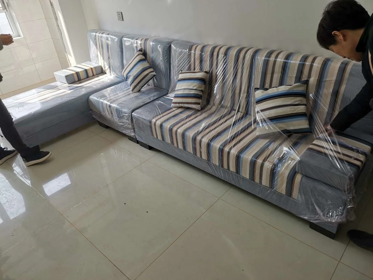 Real show! Latest Design Cheap Sectional Corner Sleeper Sofa