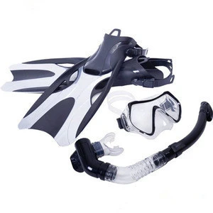 Scuba Diving Snorkeling Freediving Mask Snorkel Set , Tempered Glass Diving Mask and Full Dry Snorkel