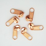 wholesale custom logo bag  handbag   rubber/Metal  zipper puller