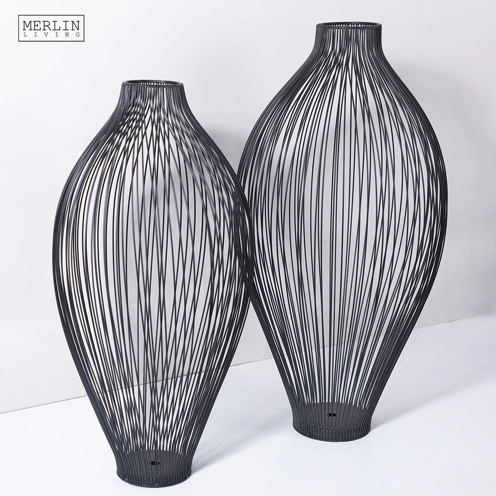 Wholesale iron black metal vase decorative modern artificial flower vase for home decor accessories table top vase design