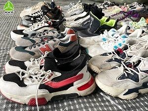 Used Shoes/Men Sport shoes /brand name used shoes