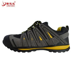 2017 High Quality CE certificate sport safety shoes price in china