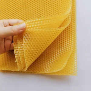Beeswax foundation sheet for Beekeeping Beeswax foundation sheet Factory