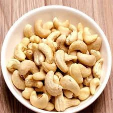 Cashew Nut W-320