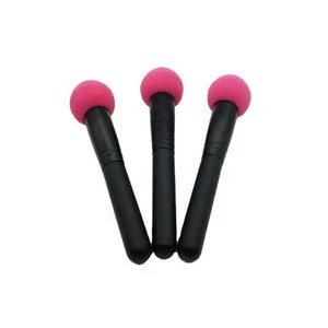 Cruelty Free Contour Perfecting Applicator Made With Recycled Material and Latex Free Sponge Material