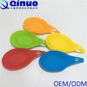High quality cheap household kitchen silicone spoon mat