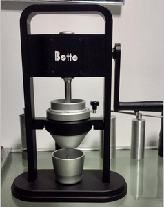 High quality standard big unique design manual coffee grinder house appliance coffee bean grinder coffee machine