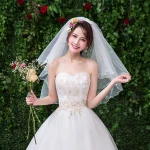 https://img2.tradewheel.com/uploads/images/products/8/6/hot-sell-pearl-tulle-wedding-veils-white-ivory-bridal-veil-for-bride-for-mariage-wedding-accessories1-0231753001620233536-150-.jpg.webp