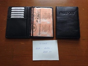 Leather products Bi fold Wallets
