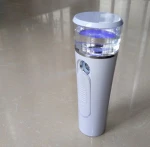 Lightening Feature Hot Sale 26ml Handy Facial Steamer