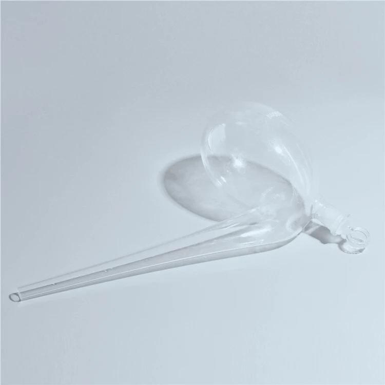 Manufacturer High Quality Lab Glassware Retort 1161 GG17 with ground-in glass stopper. Boro 3.3 Glass