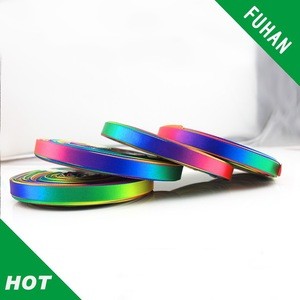 Newest Design Fashion Beautiful Gift Box Rainbow Satin Ribbons