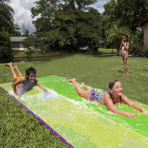 Outdoor Garden Jumbo Inflatable Pool Slide with Sprayers Water Splash Spray Inflatable Sprinkler Slide For Kids Children