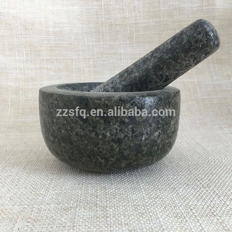 smaller moratr and pestle