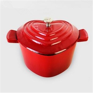 sweet heart cast iron casserole with double handle