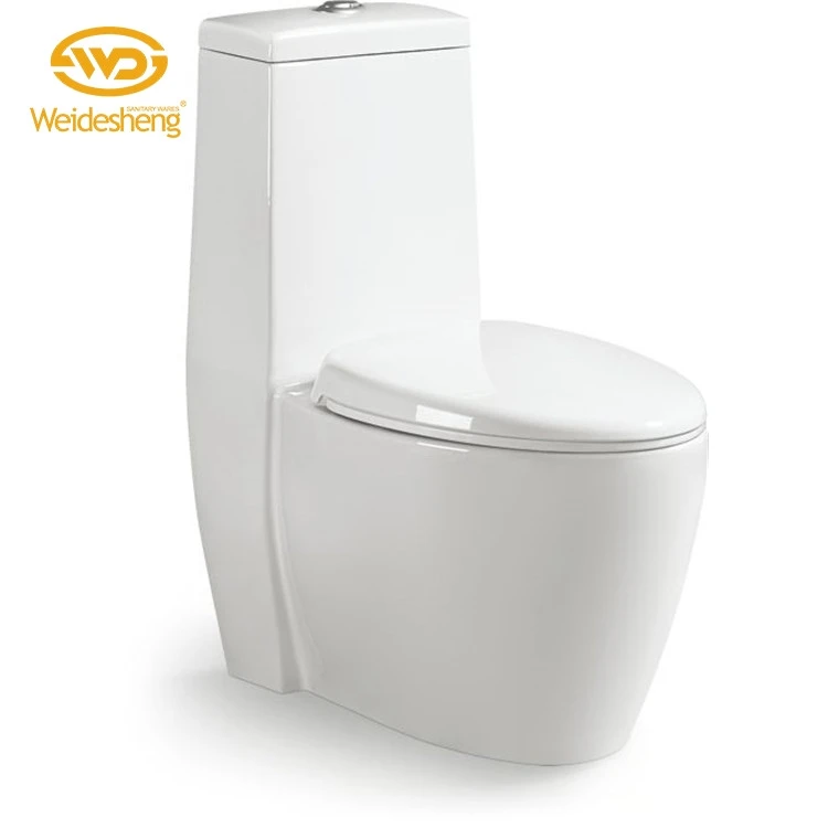Wholesale european style elegance toilet ceramic bathroom set for hotel