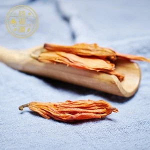 Wholesale Natural Chinese Loose Orange Dried Easter Lily Flower Herbal Tea In Bags
