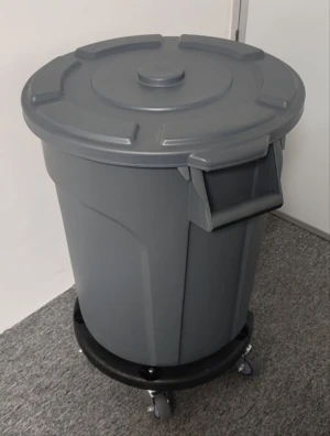 Commercial Plastic Trash Can Heavy-Duty Rubbermaid BRUTE Waste Container