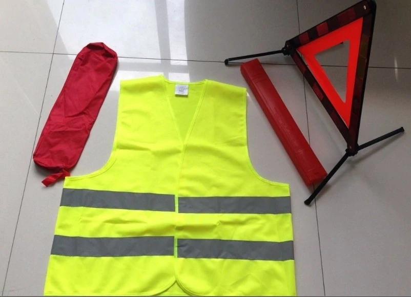 Car Emergency Kits,Safety Warning Triangle and Reflective Vest