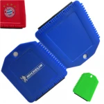 Comb squeegee for cleaning snow, water ice scraper