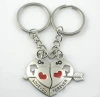 Custom Logo Love Fashion Kiss Pendant Romantic Lover Keychain as Corporate Gift