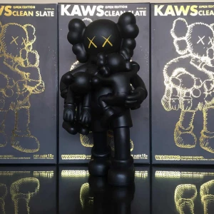 Custom Wholesale 38Cm Home Decor Collectible Black Brown Art Holding kaw baby Action Figures Toys