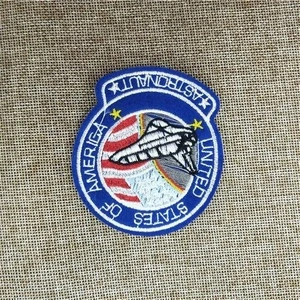 Factory  Machine Custom Brand Logo Embroidered Badges Textile Self-Adhesive Embroidery Patches
