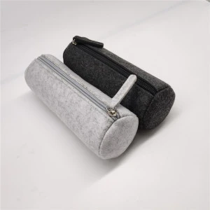 Fashional style and factory price felt pencil bag with customized logo