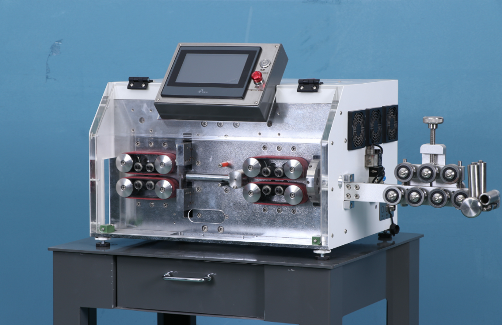 Buy Full Automatic Multi-core Wire Cutting Stripping Machine For Outer ...