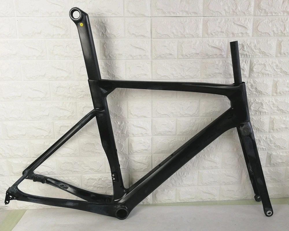 HOT selling  name or no named  factory wholesale  hidden cable full carbon frame excellent design  road bicycle frame