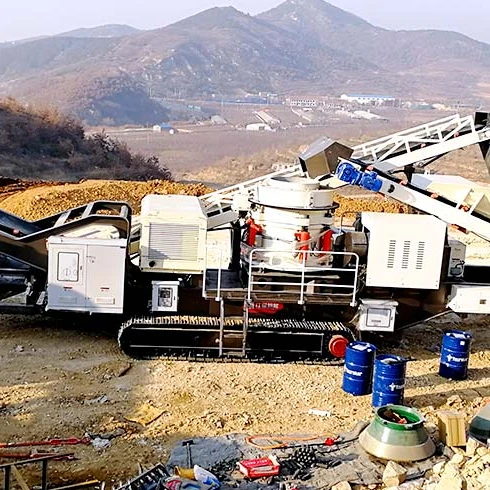 Low Price stone crushing mobile hydraulic cone crusher plant / mobile diesel rock crusher / mobile diesel engine stone crusher