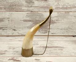 Most quality buffalo horn natural white horn with metal Chan and best decorative horn and most quality product