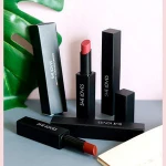 Private Label Lipstick vendor Waterproof moisturizing  Lipgloss glitter Plumper vegan Makeup Lip Gloss