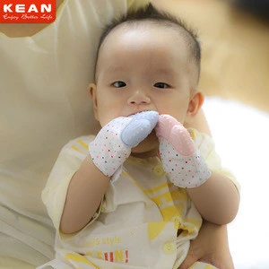 Sample Free Latest Baby Glove With Silicone Teether, Teether Gloves For Baby Teething