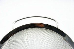 Stainless steel kitchen mesh strainer colander with square ear