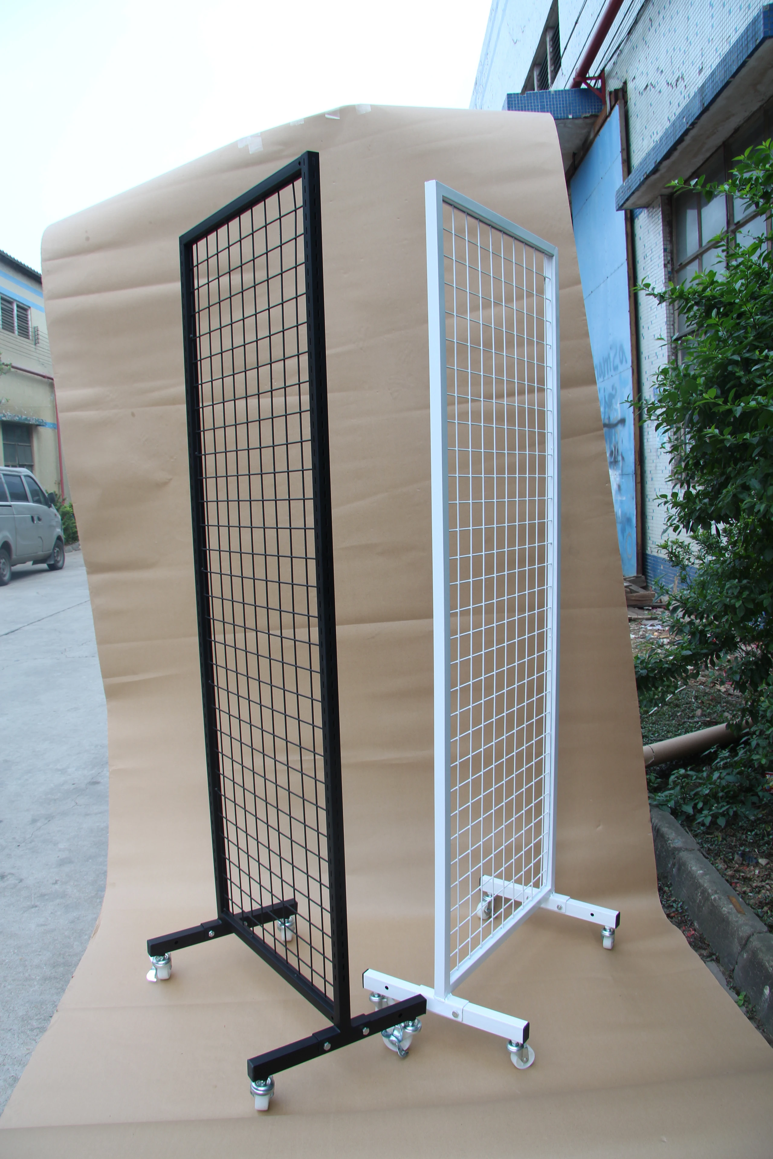 Store retail wire grid rack Floor display racks stand for Hanging display products