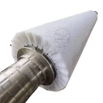 Strongly abrasion resistant rubber roller brush with SS mandrel and nylon wire for steel belt wash production