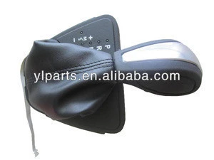 Top Quality Gear shift knob, RIGHT side, Fit for Freelander 2 LR001374 NEW---Aftermarket Parts.