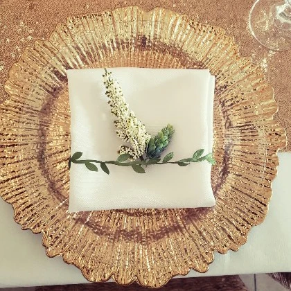 13inch rose gold plastic reef wedding charger plates
