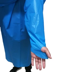 DISPOSABLE PE GOWN