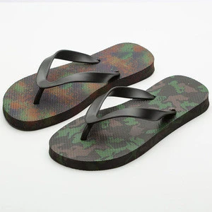 Fashionable personalized large size full camo imprinting eva nude beach sandals mens rubber slide slippers