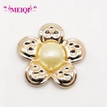 Golden Color Shoe Accessory for Women Shoe