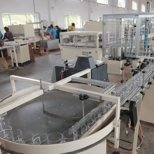 High output and good efficiency Auto glass cup wick gluing machine