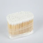Latest hot selling Disposable plastic bamboo sticks customized pocket cotton swab