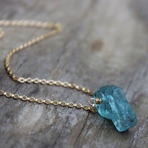 LS-B1083  Raw gemstone necklace amazing quartz crystal stone necklace  gold plating chain necklace for lady girl