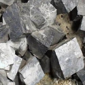Manganese Ore/Copper Ore Chrome Ore/ Iron Ore forsale at a low rate