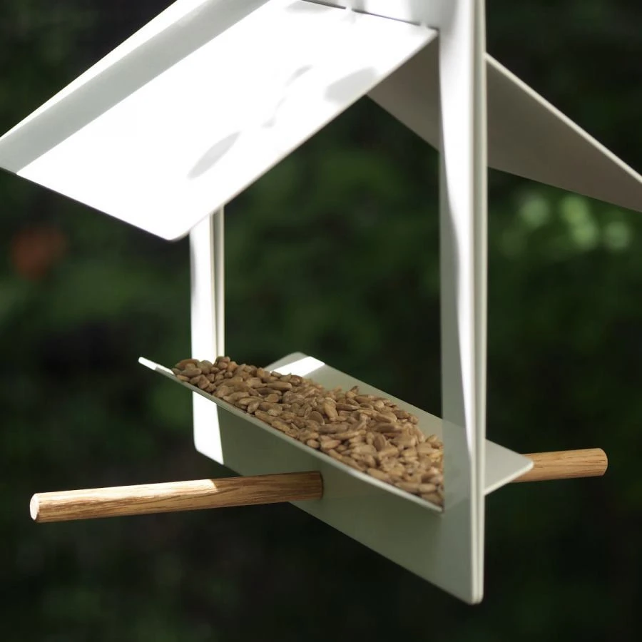 Minimalist Metal Wood Bird Living House Pet Product Outdoor Yard Garden Decoration Bird Feeder Bird House