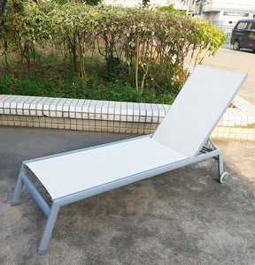 Modern Outdoor Aluminum Furniture Patio Chaise Sling Sunlounger with Wheels