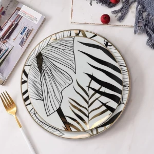 New Arrival kitchen utensils black leaf ceramic dinnerware sets bone china wedding dinner plates sets